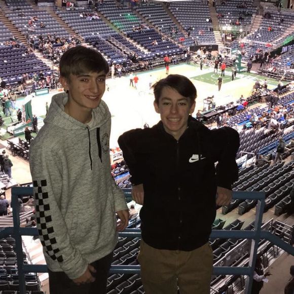 Meet your Posher, Benjamin - Picture 1 of 1